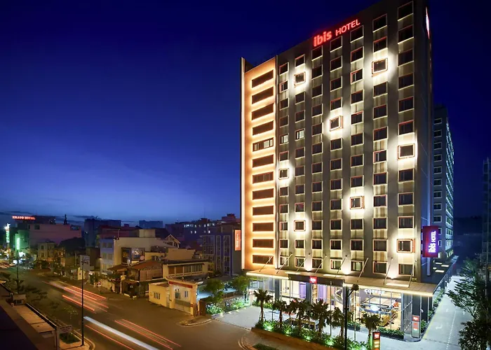 Ibis Saigon Airport Hotel Ho Chi Minh City